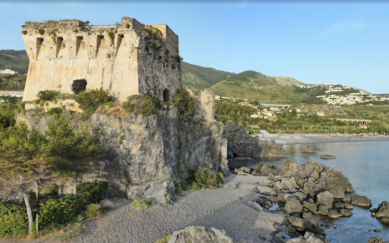 Torre di Fiuzzi, Praia a Mare